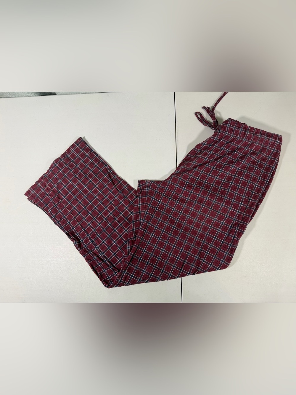 Croft  &Barrow Mens  LG 100% Cotton Flannel Pajama Bottoms Red Plaid PJs
Size :L